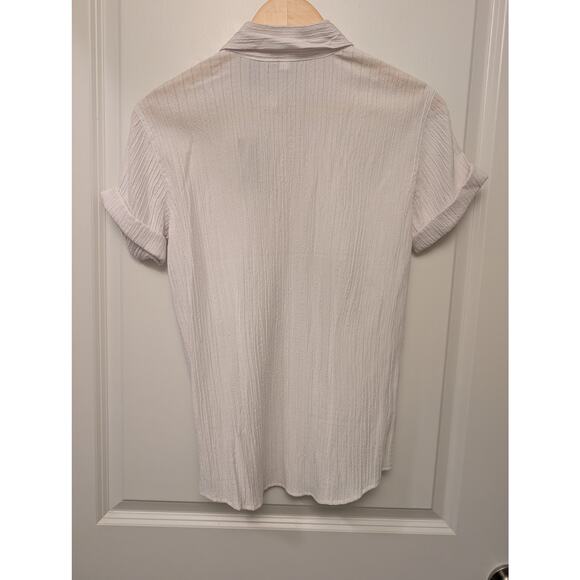 Lot of 2 Chico's Crinckle Short Sleeve Button Shirt Optic White Blue Minimalist - Picture 4 of 10